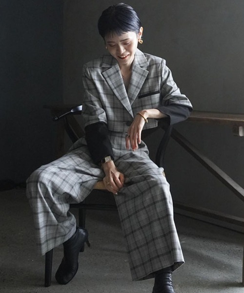 MECRE（メクル）の「バイカラーチェックショートジャケット（テーラードジャケット・レディース・ホワイト/グレー・S/M）」の3枚目の写真