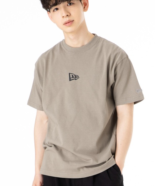 NEW ERA(ニューエラ)の「ニューエラ Tシャツ フラッグロゴ ミニ(Tシャツ/カットソー・メンズ・グレー/グレー系その他/ホワイト/ロイヤルブルー/ベージュ系その他/ネイビー/モスグリーン/ダークグリーン/ブラック/オリーブ/ベージュ/ホワイト系その他/ベージュ系その他2/ネイビー系1/ピンク/オフホワイト/グリーン系その他/ブラック系その他・M/L/XXL/S/XL)」の9枚目の写真