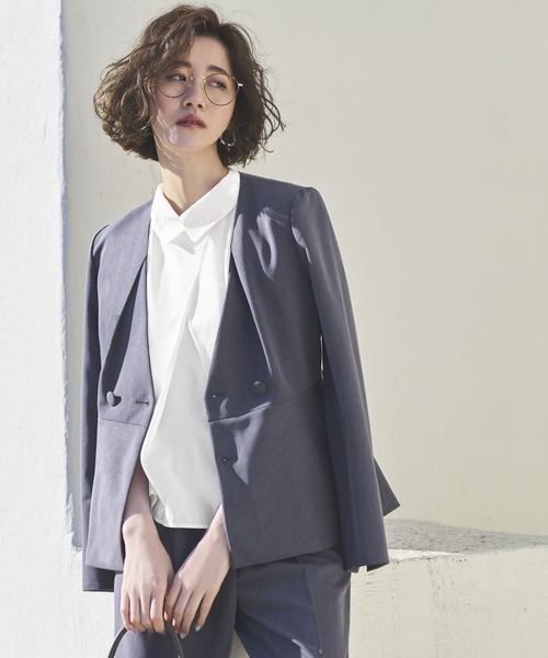 RUIRUE BOUTIQUE（ルイルエブティック）の「洗える ｜ シャツカラーデザインTブラウスシャツ ｜ 半袖 レギュラーカラー トップス 体型カバー カットソー オフィスカジュアル 通勤服 華やか ブラウス（シャツ/ブラウス・レディース・ブラック/オフホワイト/グレイッシュベージュ/ネイビー/スミクロ・LL/3L/S/M/L/4L/5L）」の8枚目の写真