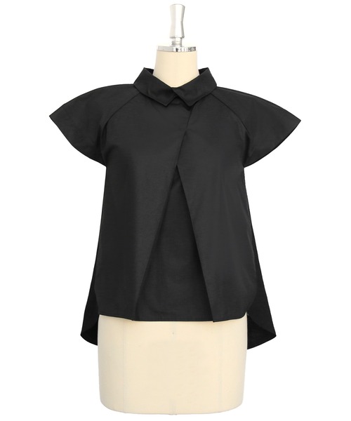 RUIRUE BOUTIQUE（ルイルエブティック）の「洗える ｜ シャツカラーデザインTブラウスシャツ ｜ 半袖 レギュラーカラー トップス 体型カバー カットソー オフィスカジュアル 通勤服 華やか ブラウス（シャツ/ブラウス・レディース・ブラック/オフホワイト/グレイッシュベージュ/ネイビー/スミクロ・LL/3L/S/M/L/4L/5L）」の18枚目の写真