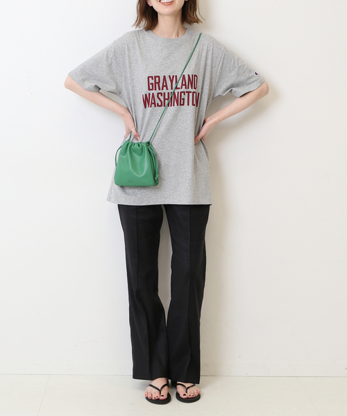 リカママです⭐︎SLOBE IENA 別注Champion SLOBE IENA（スローブイエナ）の「【Champion / チャンピオン