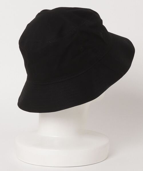 Guess（ゲス）の「GUESS Originals Daisy Bucket Hat（ハット・メンズ・ブラック・ONE SIZE）」の3枚目の写真