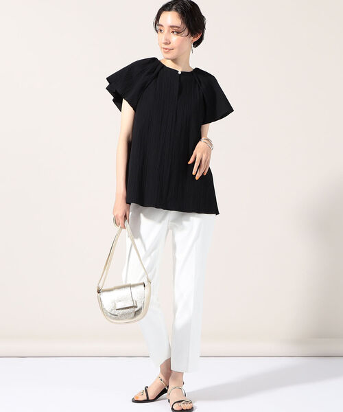 NOLLEY’S（ノーリーズ）の「リップルフレアスリーブブラウス（シャツ/ブラウス・レディース・ブラック/オフホワイト・38）」の7枚目の写真