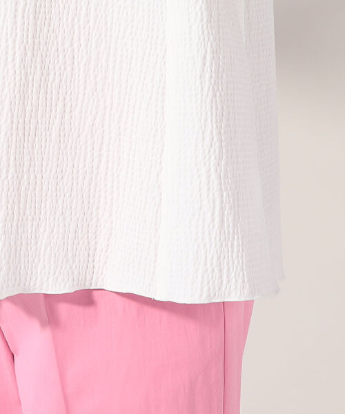 NOLLEY’S（ノーリーズ）の「リップルフレアスリーブブラウス（シャツ/ブラウス・レディース・ブラック/オフホワイト・38）」の3枚目の写真