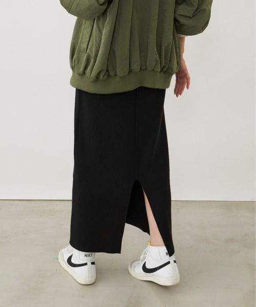 Auntie Rosa Holiday（アンティローザホリデー）の「※入荷禁止※リブニットナロースカート / サイズ展開あり（スカート・レディース・カーキ/ブラック/チャコールグレー・MEDIUM/SMALL）」の5枚目の写真