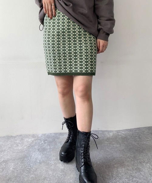 179/WG（イチナナキュウダブルジー）の「ダブルジャカードスカート（スカート・レディース・グリーン/ベージュ/オレンジ・FREE）」の3枚目の写真