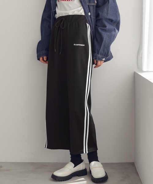 CONVERSE(コンバース)の「CONVERSE/コンバース サイドスリットラインタイトスカート(スカート・レディース・ブラック・M/L)」の2枚目の写真