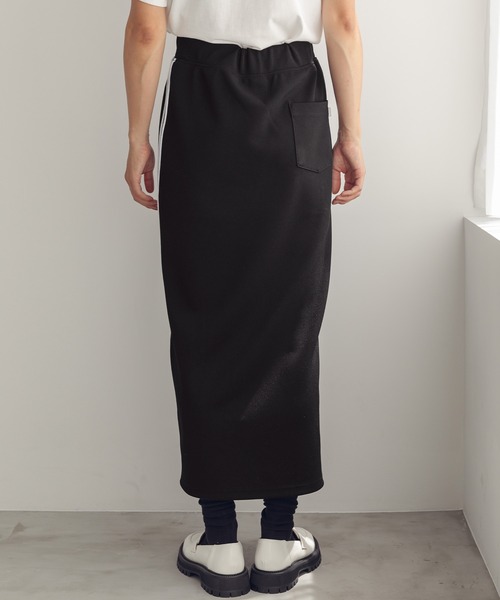 CONVERSE(コンバース)の「CONVERSE/コンバース サイドスリットラインタイトスカート(スカート・レディース・ブラック・M/L)」の10枚目の写真