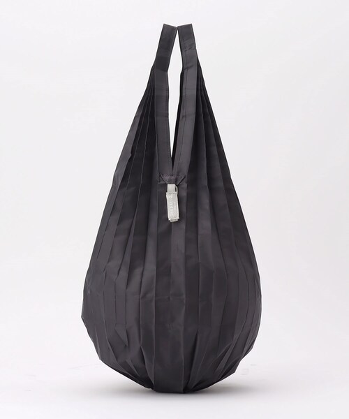 212 KITCHEN STORE(トゥワントゥキッチンストア)の「Shupatto シュパット ミニマルバッグ Drop 12L ブラックセサミ(エコバッグ/サブバッグ・レディース・その他・00)」の2枚目の写真