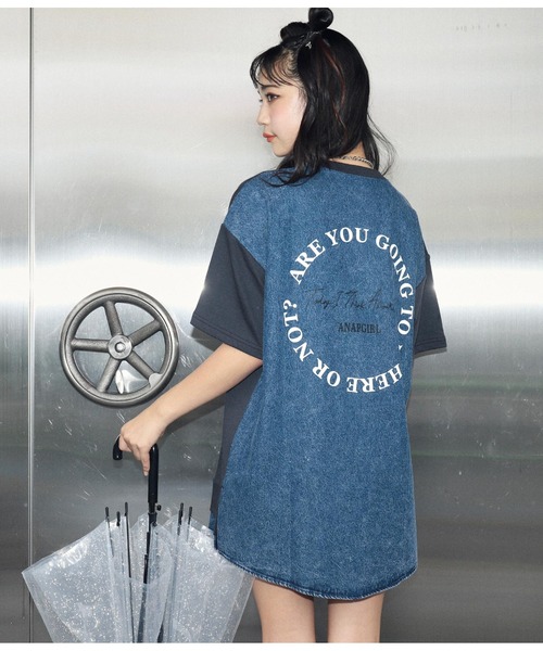 ANAP GiRL(アナップガール)の「デニム切替スウェットオーバートップス(Tシャツ/カットソー・キッズ・スミクロ/ライトグレー・S/M)」の4枚目の写真