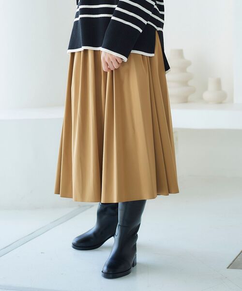 le.coeur blanc(ルクールブラン)の「リバーシブルタフタギャザースカート(スカート・レディース・ピンク系その他/カーキオリーブ/ブルー・36/38)」の14枚目の写真