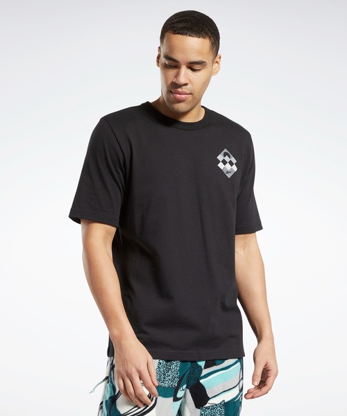 Reebok(リーボック)の「クラシックス ウィンター Tシャツ / Classics Winter T-Shirt(Tシャツ/カットソー・メンズ・ブラック/ホワイト/グレー・MEDIUM/XXX-LARGE/SMALL/X-LARGE/LARGE/XX-LARGE/X-SMALL)」の11枚目の写真