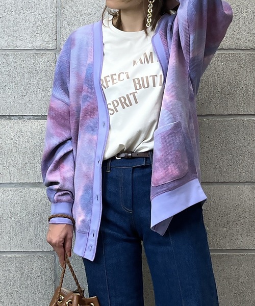 mi via loca（ミヴィアロカ）の「ワッフルタイダイVネックカーディガン（カーディガン/ボレロ・レディース・スミクロ/グリーン/パープル・FREE）」の10枚目の写真