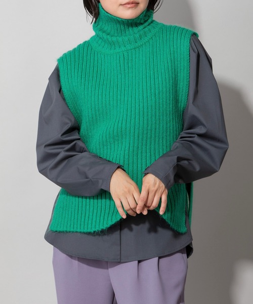 Munich（ミューニック）の「リブニットタートルネックジレ（ニット/セーター・レディース・オフホワイト/グリーン/キャメル・FREE）」の3枚目の写真