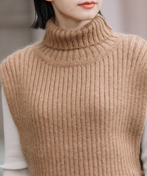 Munich（ミューニック）の「リブニットタートルネックジレ（ニット/セーター・レディース・オフホワイト/グリーン/キャメル・FREE）」の19枚目の写真