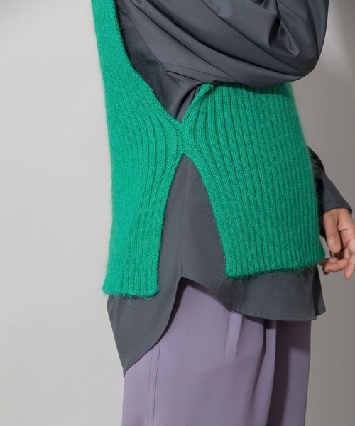 Munich（ミューニック）の「リブニットタートルネックジレ（ニット/セーター・レディース・オフホワイト/グリーン/キャメル・FREE）」の4枚目の写真