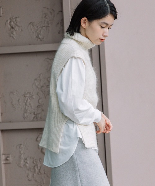 Munich（ミューニック）の「リブニットタートルネックジレ（ニット/セーター・レディース・オフホワイト/グリーン/キャメル・FREE）」の9枚目の写真