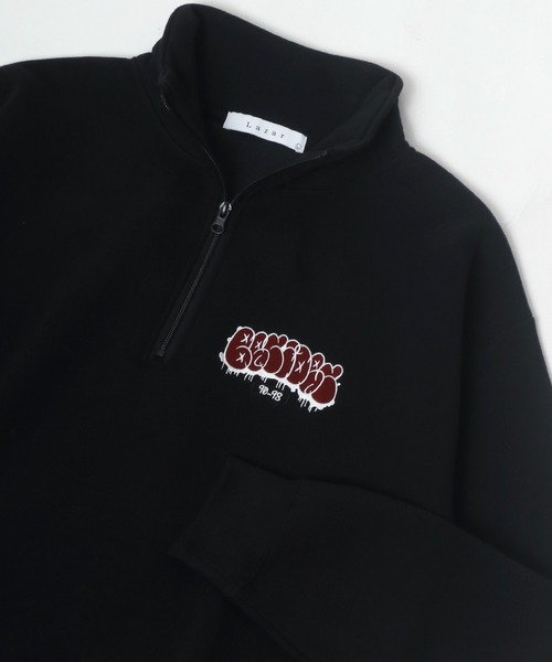 Lazar（ラザル）の「Lazar 別注 裏起毛 オーバーサイズ ワンポイント刺繍 ハーフジップ スウェット トレーナー プルオーバー/ストリート/カレッジ（スウェット・メンズ・ブラック/ブルー系その他2/グレー系その他/ブラック系その他/アッシュグレー/ダークグリーン/ホワイト/ホワイト系その他/チャコール/グリーン系その他/ブルー系その他/ベージュ/ネイビー/グレー系その他2/グリーン系その他2/グリーン系その他3/グレー系その他3/グレー系その他4・M/L/LL）」の5枚目の写真