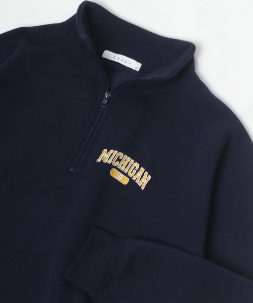 Lazar（ラザル）の「Lazar 別注 裏起毛 オーバーサイズ ワンポイント刺繍 ハーフジップ スウェット トレーナー プルオーバー/ストリート/カレッジ（スウェット・メンズ・ブラック/ブルー系その他2/グレー系その他/ブラック系その他/アッシュグレー/ダークグリーン/ホワイト/ホワイト系その他/チャコール/グリーン系その他/ブルー系その他/ベージュ/ネイビー/グレー系その他2/グリーン系その他2/グリーン系その他3/グレー系その他3/グレー系その他4・M/L/LL）」の17枚目の写真