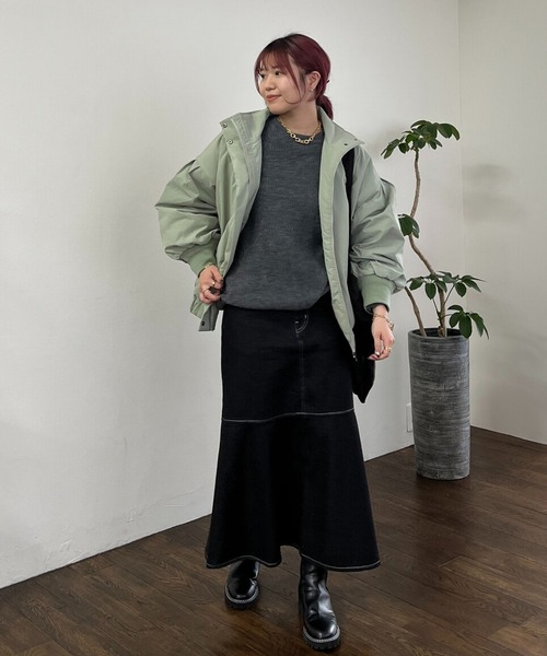 un dix cors(アンディコール)の「ゴマジャガードシンプルニットプルオーバー(ニット/セーター・レディース・レッド/チャコールグレー/ライトベージュ/ブラック/ブルー・FREE)」の6枚目の写真