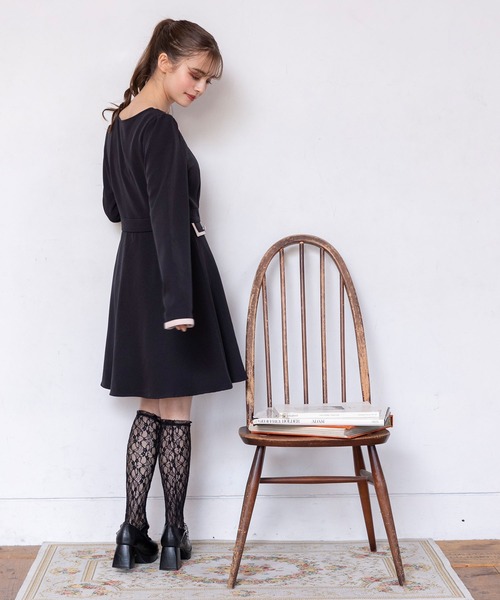 DearMyLoveRose(ディアマイラブローズ)の「スクエアネックリボンレディワンピース(ワンピース・レディース・ブラック系その他/ブラック/ベージュ系その他/ベージュ・XX-LARGE/MEDIUM/LARGE/X-LARGE)」の7枚目の写真