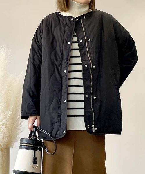 STYLEBLOCK（スタイルブロック）の「ボアキルトリバーシブルコート（ブルゾン・レディース・カーキ/アイボリー/ブラック/ベージュ・FREE）」の2枚目の写真