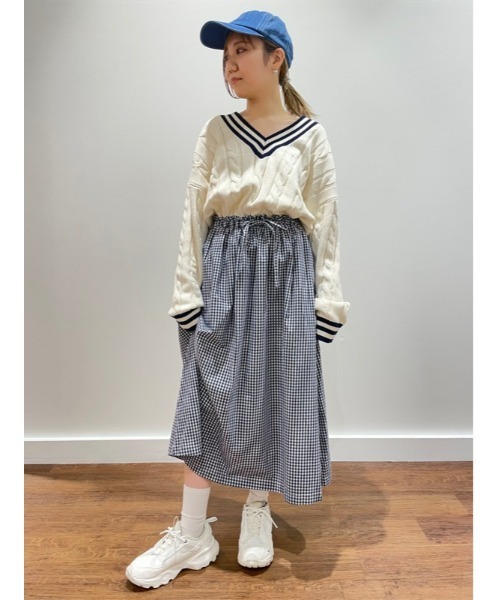 GAP（ギャップ）の「ペーパーバッグ プルオン ミディスカート（スカート・レディース・ホワイト×ネイビー/ブルー系その他/ブラック/ベージュ/ネイビー・L/S/XXS/XS/M）」の19枚目の写真