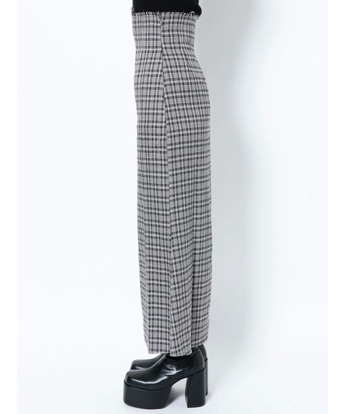 EMODA(エモダ)の「マークウエストマーメイドスカート(スカート・レディース・ベージュ/ブラック/その他・MEDIUM/SMALL)」の12枚目の写真