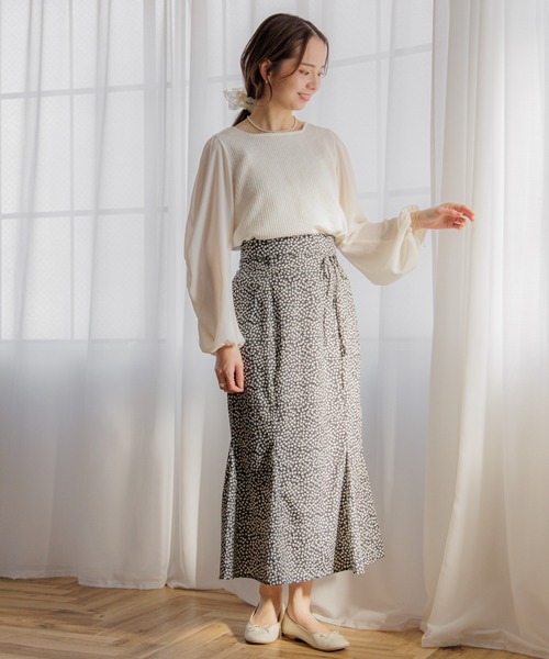 flower（フラワー）の「フローラルパピヨンスカート（スカート・レディース・ブラック/パープル・FREE）」の22枚目の写真