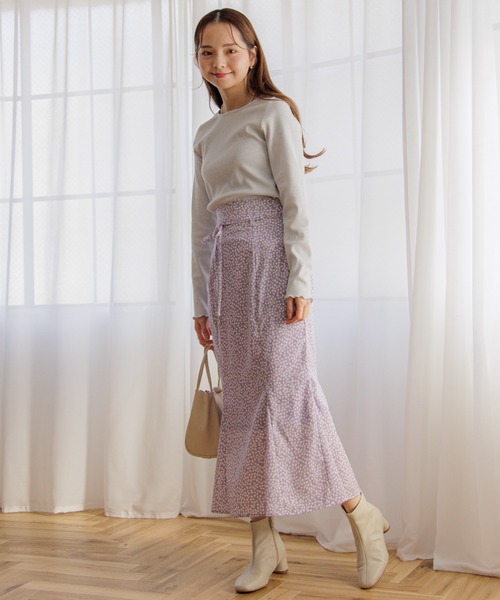 flower（フラワー）の「フローラルパピヨンスカート（スカート・レディース・ブラック/パープル・FREE）」の6枚目の写真