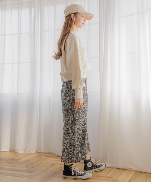 flower（フラワー）の「フローラルパピヨンスカート（スカート・レディース・ブラック/パープル・FREE）」の8枚目の写真