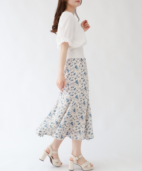 ASTORIA ODIER（アストリアオディール）の「ウエストリブ花柄ワンピース（ワンピース・レディース・ホワイト/アイボリー・SMALL/MEDIUM）」の21枚目の写真