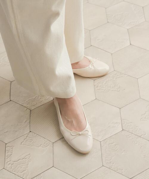 URBAN RESEARCH DOORS（アーバンリサーチドアーズ）の「ソフトバレエシューズ（バレエシューズ・レディース・ホワイト/ピンク/シルバー/ブラック・36/38/37）」の22枚目の写真