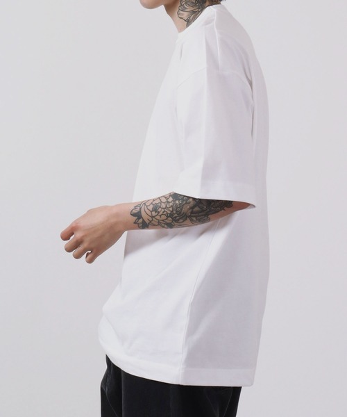 Sunny Smith(サニースミス)の「Sunnysmith へビーオンス Champion Plating 接触冷感 UVカット 半袖Tシャツ(Tシャツ/カットソー・メンズ・ブラック/オフホワイト/チャコール・M/L)」の13枚目の写真