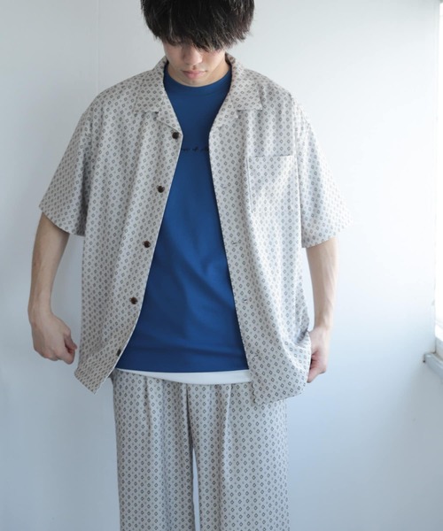 SENSE OF PLACE by URBAN RESEARCH（センスオブプレイスバイアーバンリサーチ）の「『イージーケア』コモンガラオープンカラールーズシャツB（シャツ/ブラウス・メンズ・ライトカーキ/ライトベージュ/ブラック・SMALL/MEDIUM/LARGE）」の18枚目の写真