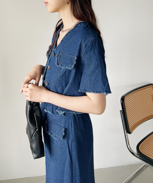 CLEA(クレア)の「【2点SET】フリンジデニムショート丈ジャケット+ロングスカート セットアップ(セットアップ・レディース・ブルー/ライトブルー・M/L)」の17枚目の写真