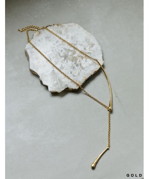 Re:EDIT（リエディ）の「ロングドロップモチーフスライドYシェイプネックレス（ネックレス・レディース・ゴールド/シルバー・FREE）」の3枚目の写真