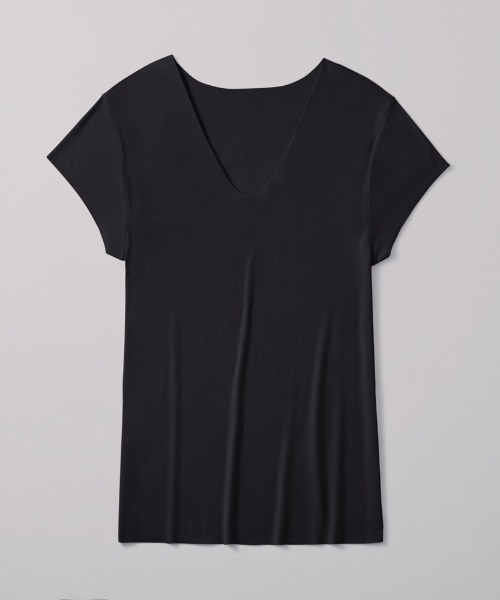 GUNZE(グンゼ)の「ADVANCE LABEL/アドバンスレーベル 半袖Uネック CUT OFF 持続消臭(インナーウェア/肌着・メンズ・ネイビー/ナチュラル/ライトブラウン/カーキ/スモークピンク/ブラック/ライトグレー/ベージュ系その他/ホワイト/ブラウン・SMALL/MEDIUM/LARGE)」の3枚目の写真