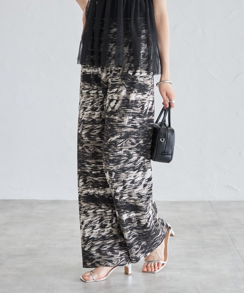 each(イーチ)の「セルフカット無地&アソート柄リラックスパンツ(その他パンツ・レディース・ブラック/ダークブラック/ダークグレー/ブラック系その他/ベージュ/スモークピンク/グリーン/アイボリー/ホワイト/ホワイト系その他/レオパード/ブラウン系カモフラージュ/ブラック系その他2/グレー系カモフラージュ/ゼブラ・FREE)」の12枚目の写真