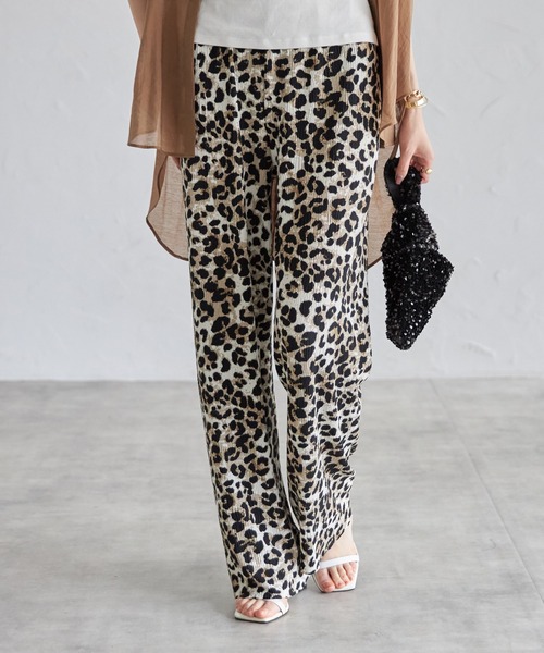 each(イーチ)の「セルフカット無地&アソート柄リラックスパンツ(その他パンツ・レディース・ブラック/ダークブラック/ダークグレー/ブラック系その他/ベージュ/スモークピンク/グリーン/アイボリー/ホワイト/ホワイト系その他/レオパード/ブラウン系カモフラージュ/ブラック系その他2/グレー系カモフラージュ/ゼブラ・FREE)」の14枚目の写真