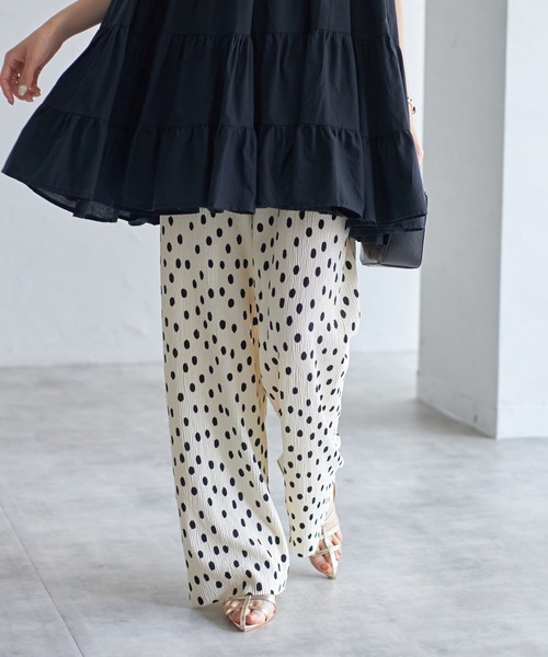 each(イーチ)の「セルフカット無地&アソート柄リラックスパンツ(その他パンツ・レディース・ブラック/ダークブラック/ダークグレー/ブラック系その他/ベージュ/スモークピンク/グリーン/アイボリー/ホワイト/ホワイト系その他/レオパード/ブラウン系カモフラージュ/ブラック系その他2/グレー系カモフラージュ/ゼブラ・FREE)」の16枚目の写真