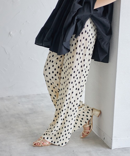 each(イーチ)の「セルフカット無地&アソート柄リラックスパンツ(その他パンツ・レディース・ブラック/ダークブラック/ダークグレー/ブラック系その他/ベージュ/スモークピンク/グリーン/アイボリー/ホワイト/ホワイト系その他/レオパード/ブラウン系カモフラージュ/ブラック系その他2/グレー系カモフラージュ/ゼブラ・FREE)」の18枚目の写真