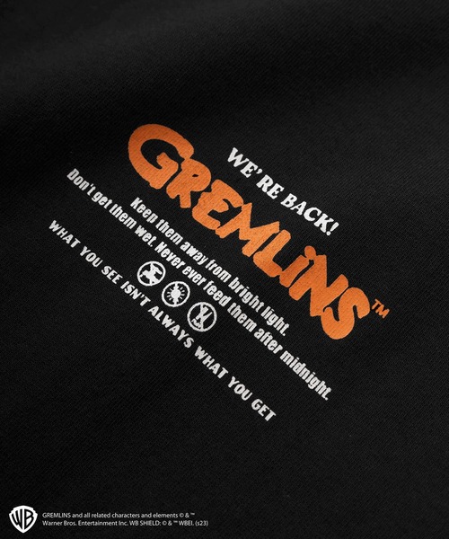 make a ray!(メイク ア レイ!)の「【GREMLINS/グレムリン】ワンポイントロゴデザイン&ギズモイラスト スリーブプリント ロングスリーブTシャツ/ロンT(Tシャツ/カットソー・メンズ・ブラック/ラベンダー/イエロー/ホワイト・M/L/XL)」の8枚目の写真