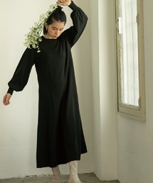 ◆バックディテールロングニットワンピース【洗える】