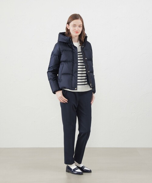 MACKINTOSH PHILOSOPHY（ﾏｯｷﾝﾄｯｼｭ ﾌｨﾛｿﾌｨｰ）の「【WEB限定&一部店舗限定】フーデッドショートダウン（トレンチコート・レディース・ブラック/ダークネイビー・38/36）」の10枚目の写真