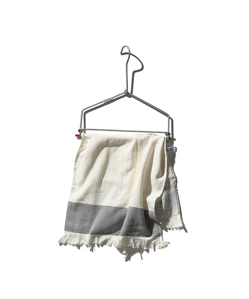 PUEBCO（プエブコ）の「PAPER TOWEL HANGER（キッチン収納・メンズ・その他・ONE SIZE）」の3枚目の写真