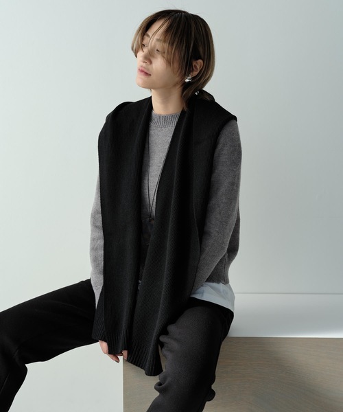 フーディーマフラー（マフラー）｜Mia （ミア）のファッション