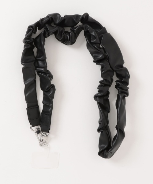 LAC-VERT（ラック・ヴェール）の「フェイクレザーPUギャザースマホストラップ（スマホグッズ・レディース・シルバー/ブラック/アイボリー/ゴールド・FREE）」の9枚目の写真