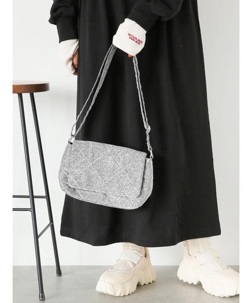 ehka sopo（エヘカソポ）の「ラメバッグ（ハンドバッグ・レディース・シルバー/ブラック・F）」の3枚目の写真