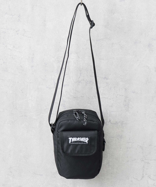 THRASHER（スラッシャー）の「撥水加工 縦型 ミニショルダーポーチ BENCHMARKシリーズ（ショルダーバッグ・メンズ・ブラック・FREE）」の7枚目の写真